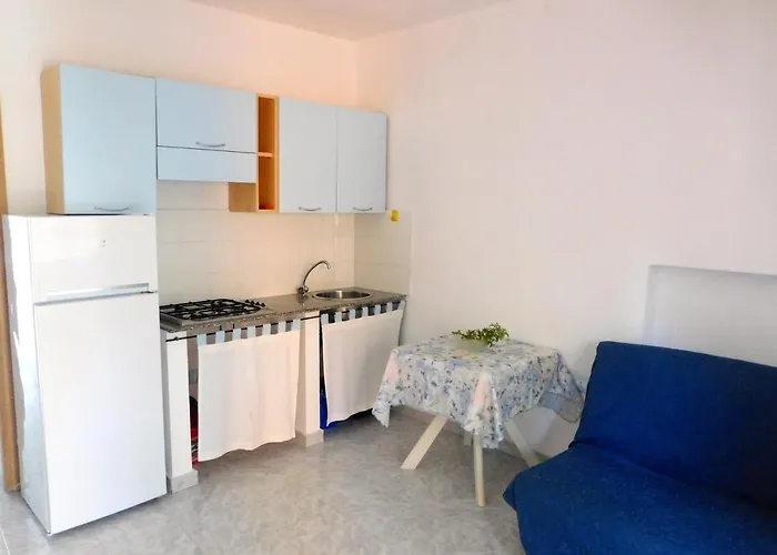 아파트호텔 La Pineta 부도니